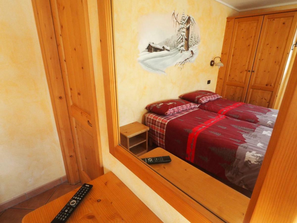 La Grolla Rooms & Apartments Livigno Exterior photo